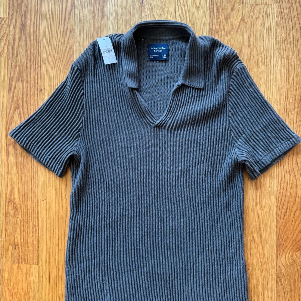 Abercrombie & Fitch Men's Green Ribbed Polo